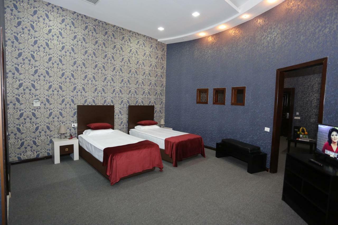 Ambassador Hotel Баку Екстериор снимка